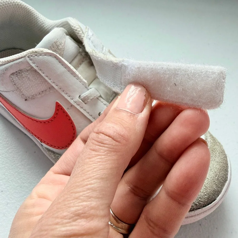PRICE DROP Nike Blazer Low '77 White Echo Pink Magic Ember DA4075-130 Kids 13